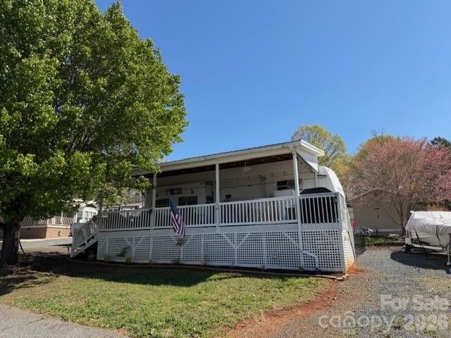 145 Grand View Drive — photo