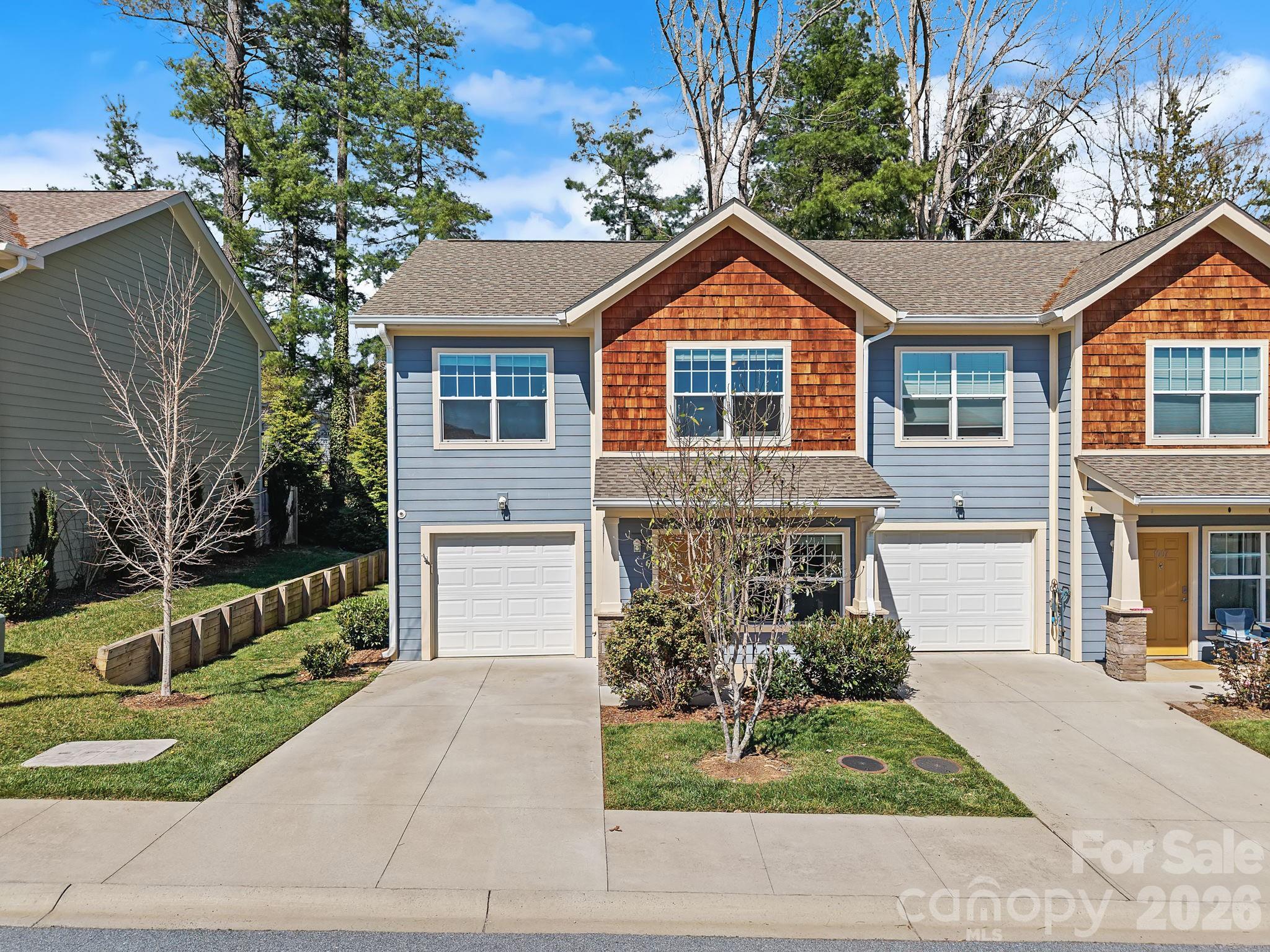 1009 Baldwin Commons Drive — photo