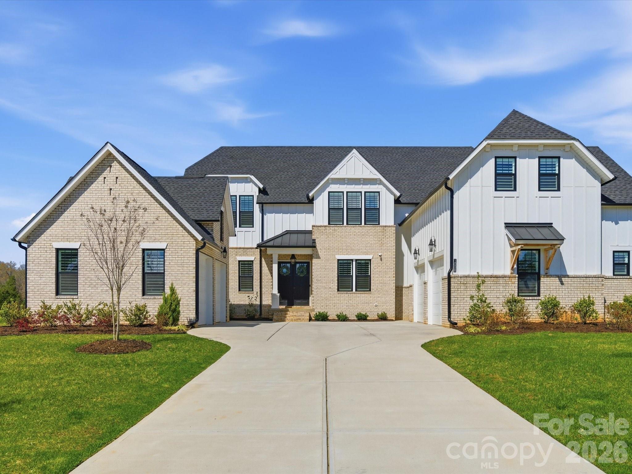 1008 Broadmoor Drive — photo