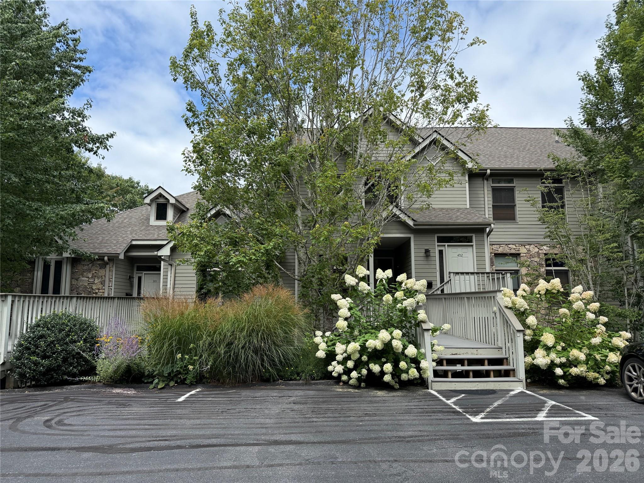 10 Stoney Falls Loop 4/203 — photo