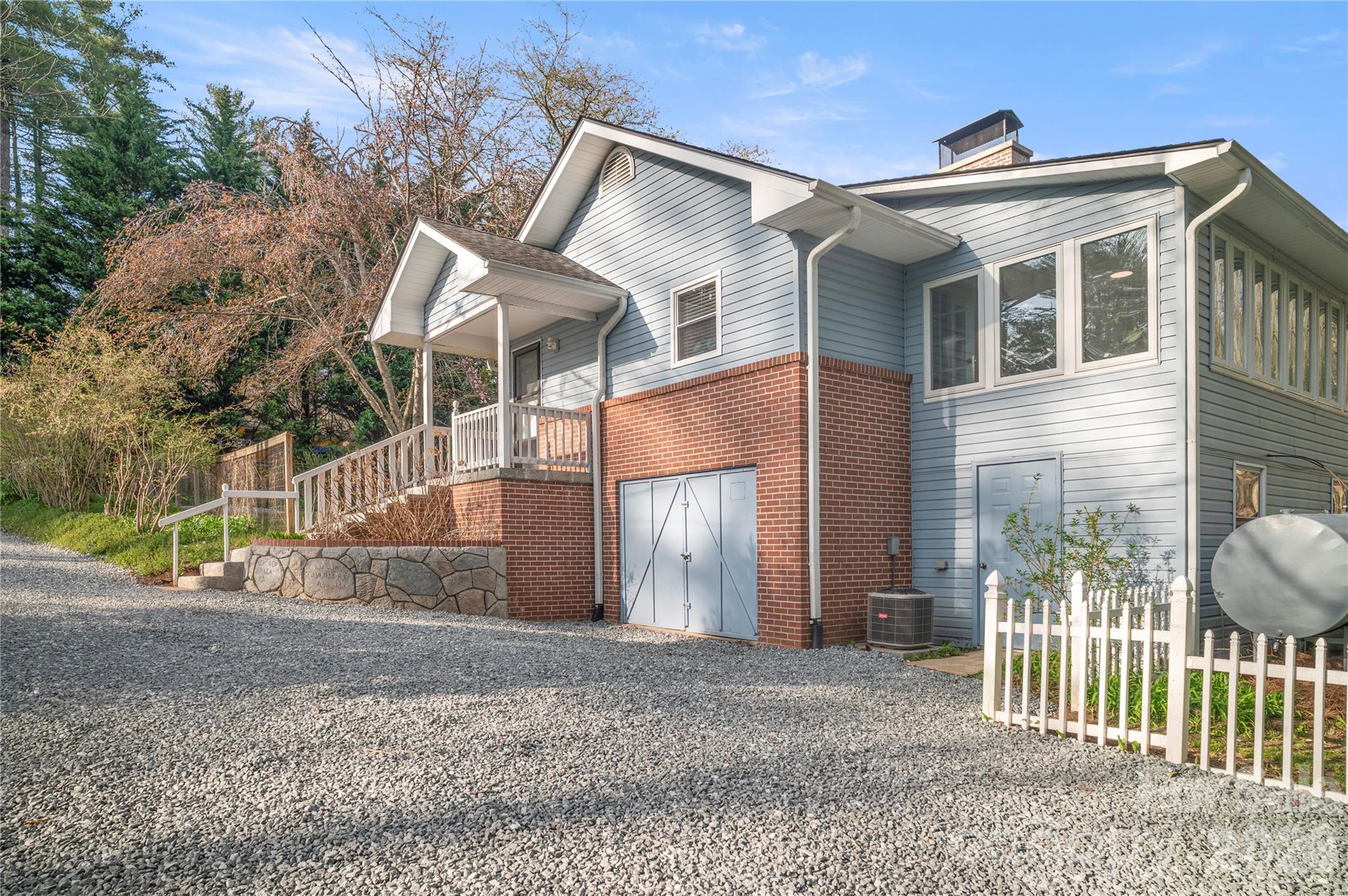 3002 Kanuga Road — photo