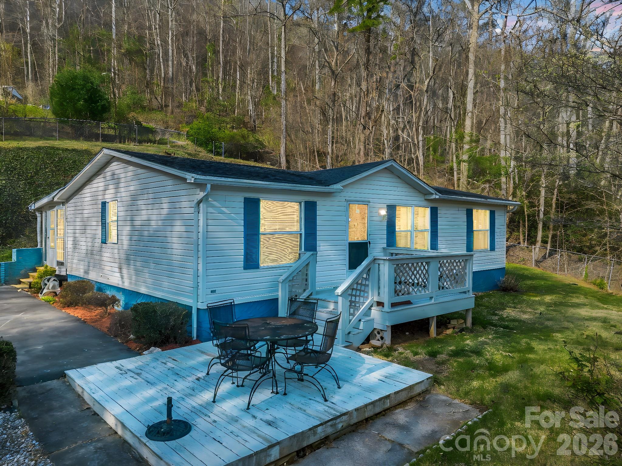 48 Laurel Cove Road — photo