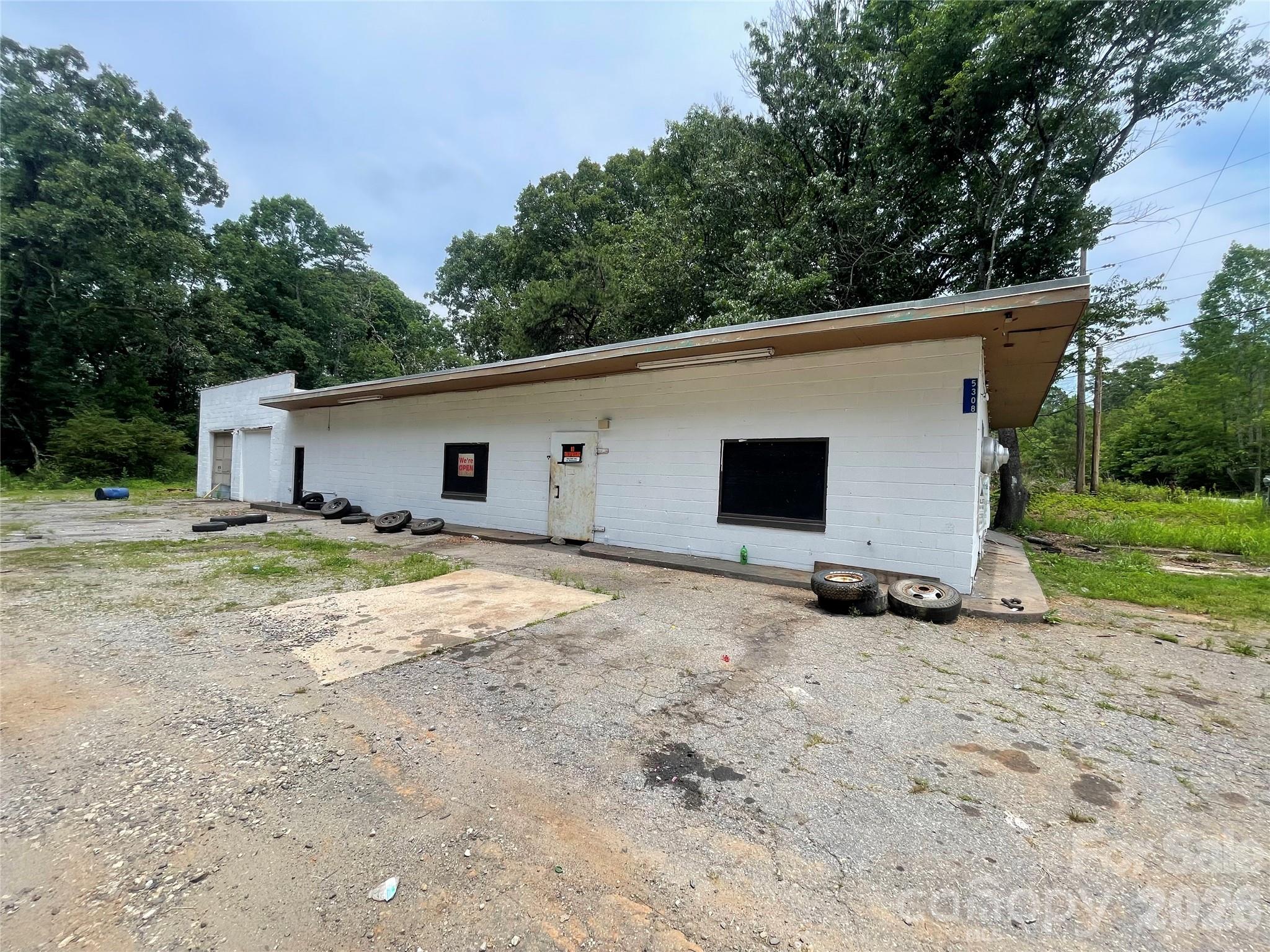 5308 Dallas High Shoals Highway — photo