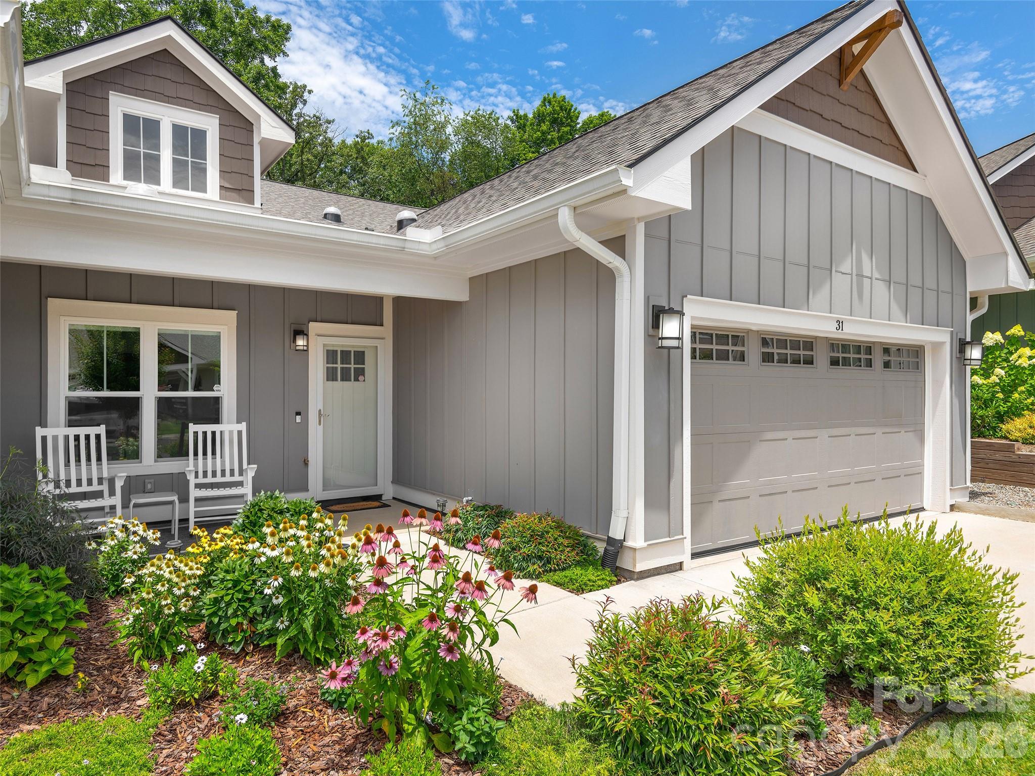31 Cozy Cottage Way — photo