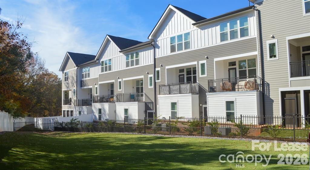 17014 Fairmount Way C5.md Spyglass Hill — photo