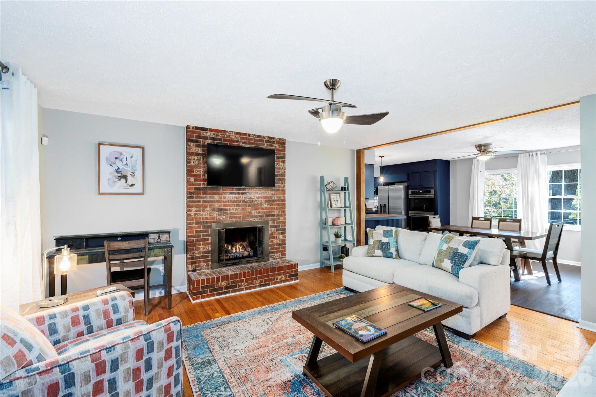 23 Springwood Drive — photo