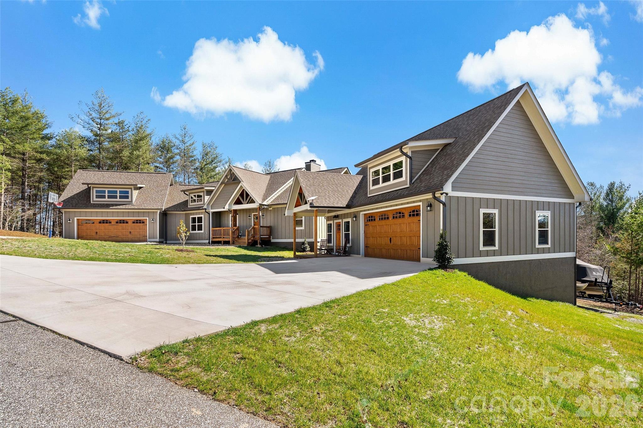 207 Lake Crest Drive 11 — photo
