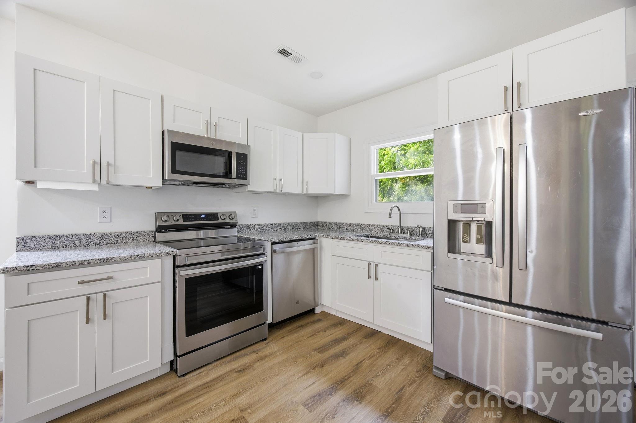 304 Ashford Street — photo