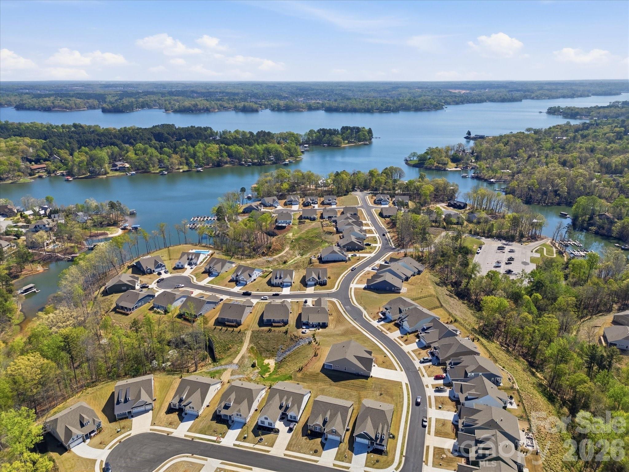 7004 Treetop Court — photo