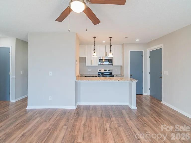 6112 Meadow Rose Lane — photo