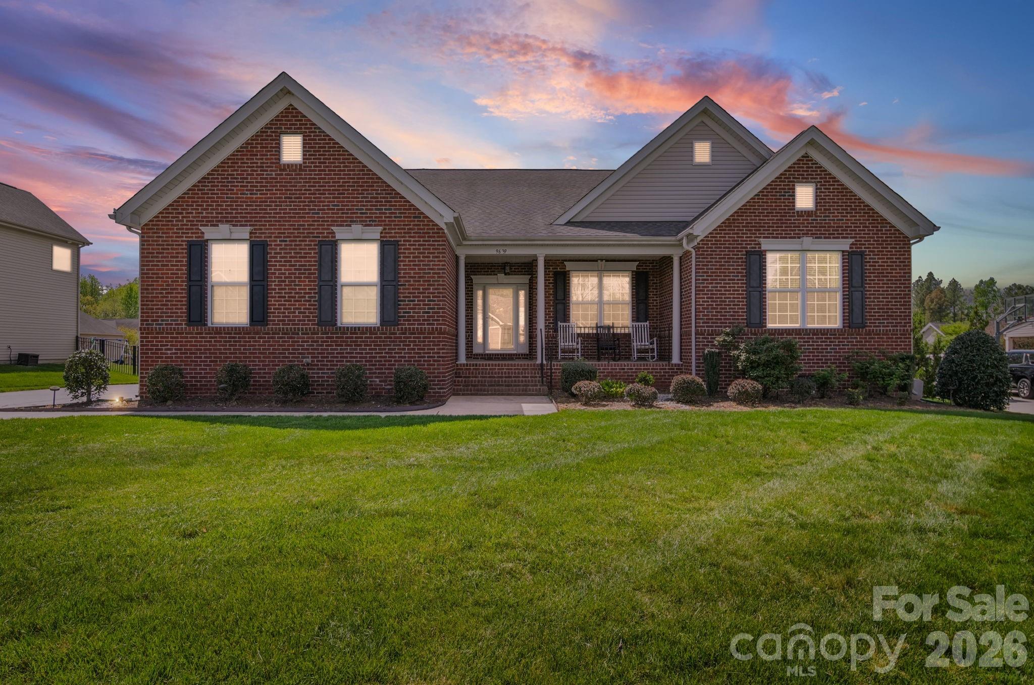 9639 Lockwood Road — photo