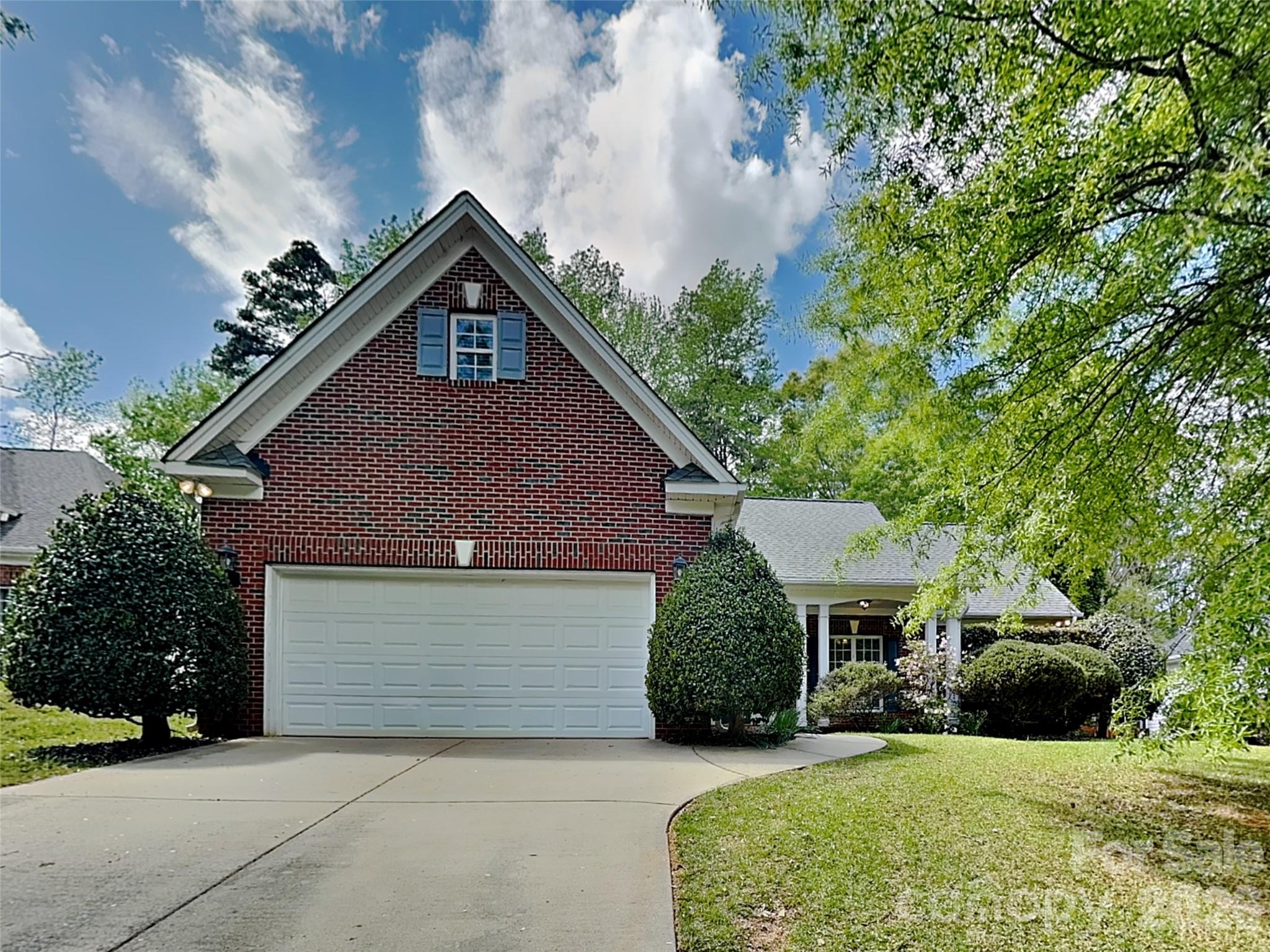 1004 Sentinel Drive — photo