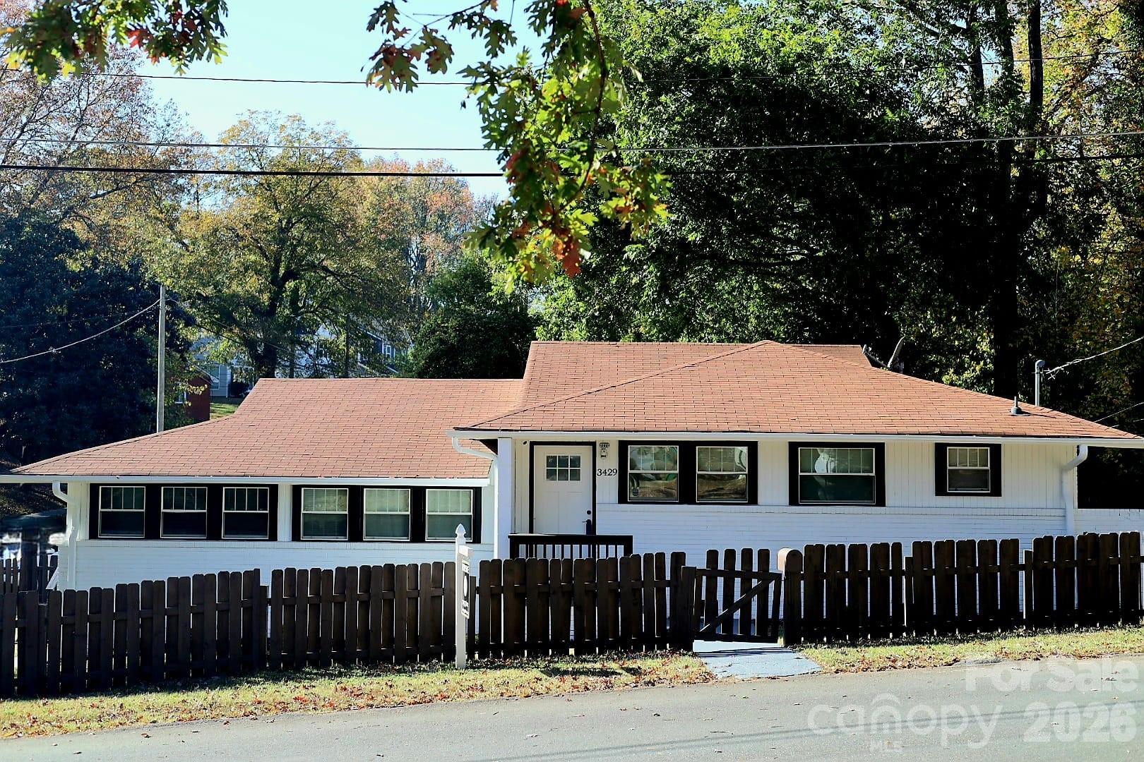 3429 Byrnes Street 140 — photo