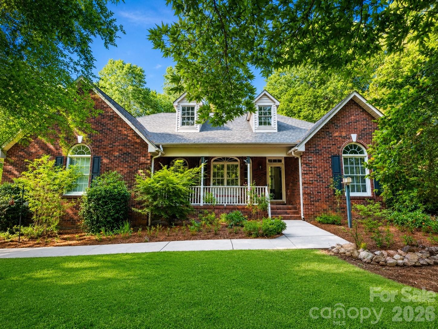 5406 Club View Drive — photo