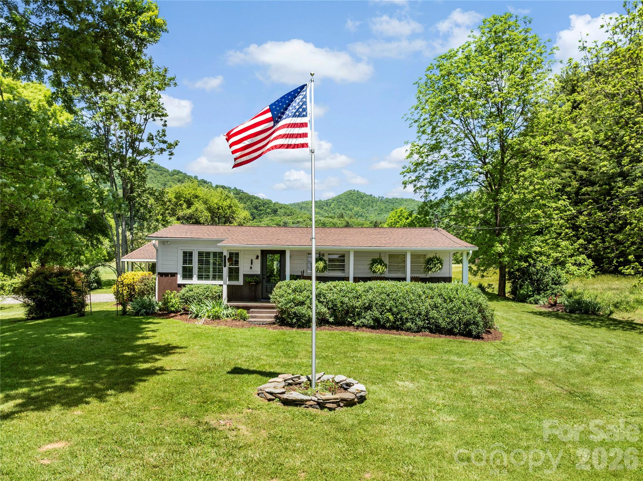 514 Roy Forrester Road — photo