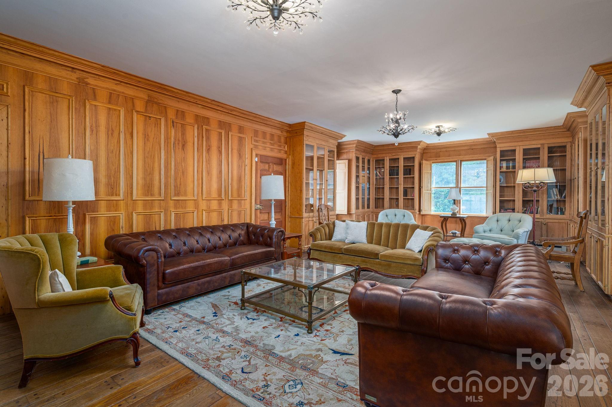 1233 General Hoke Drive — photo