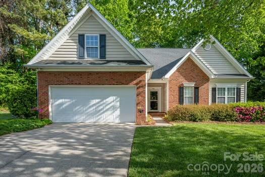 1614 Iverness Court — photo