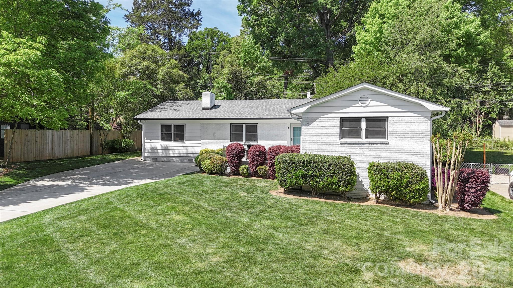 5322 Baker Drive — photo