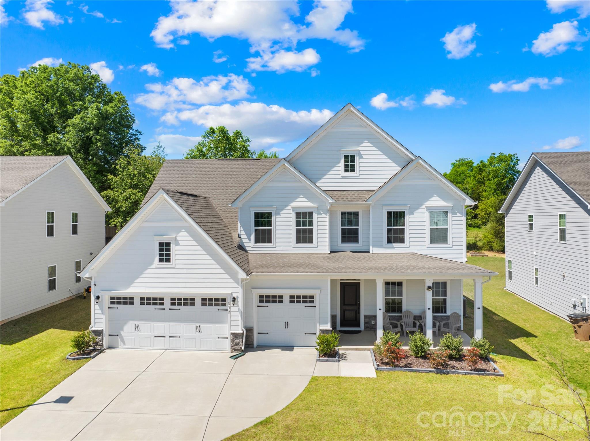 832 Dogwood Creek Lane — photo