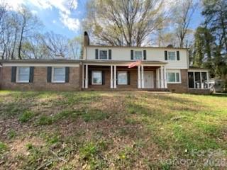 640 Edgewood Drive — photo