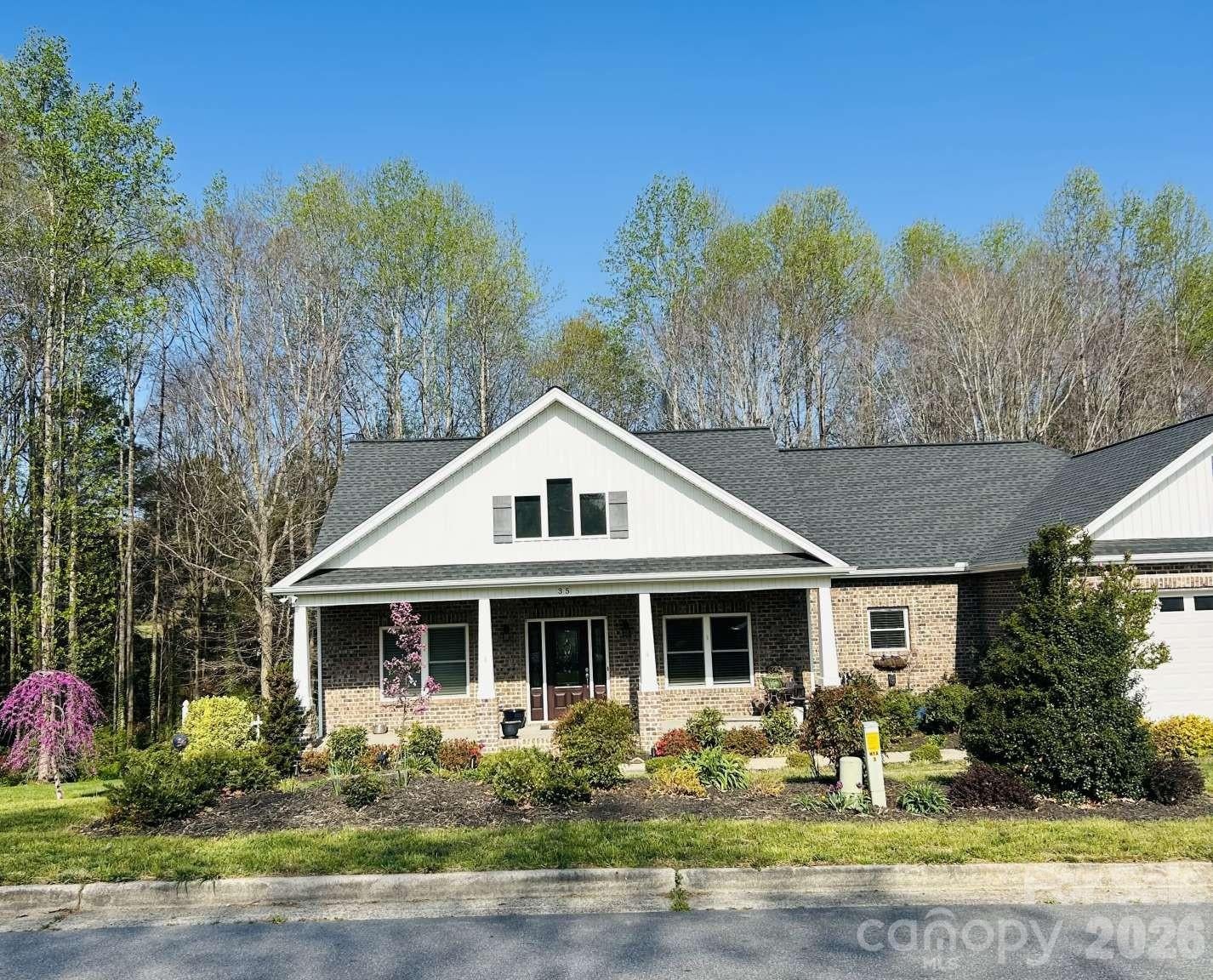 35 Iswa Drive — photo