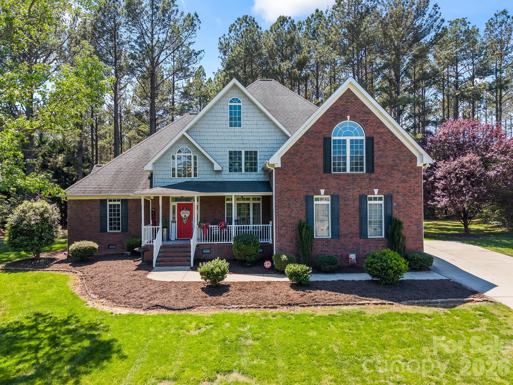 443 Crowders Bluff Court — photo