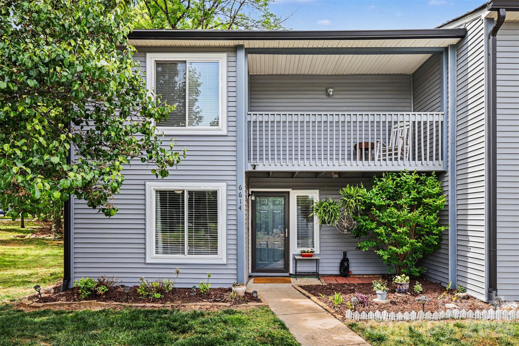 6614 Point Comfort Lane — photo