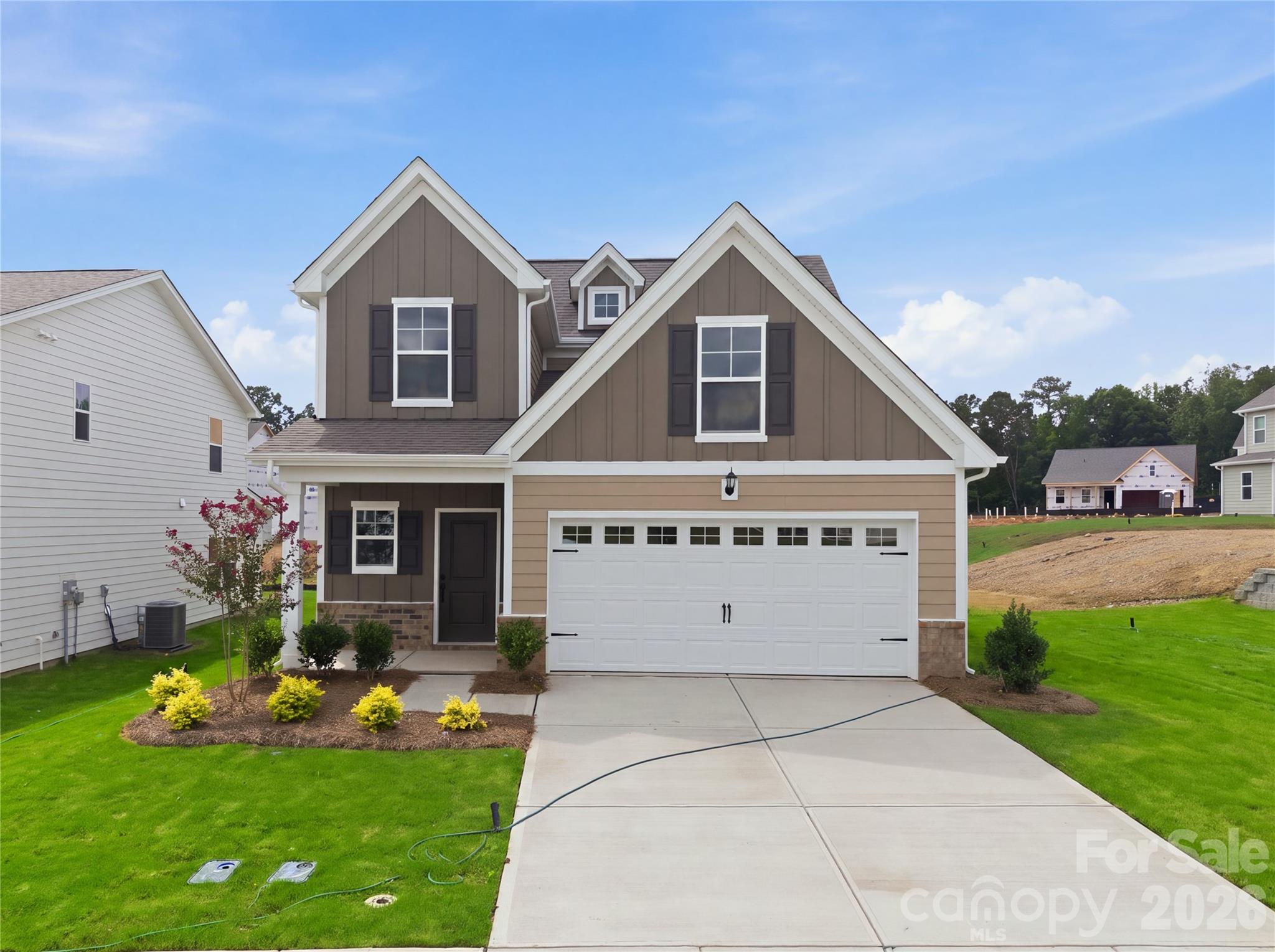 1043 Rocking Horse Road — photo