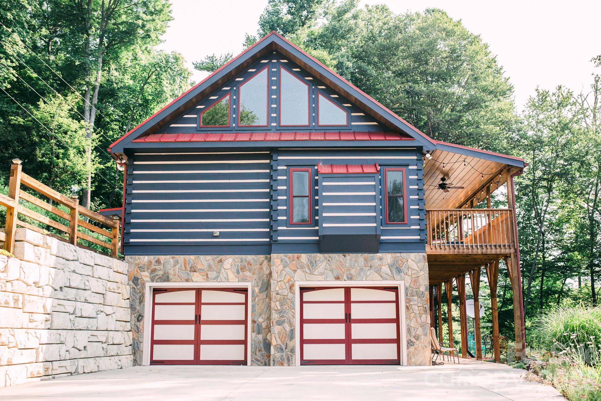11 Sugar Maple Drive — photo