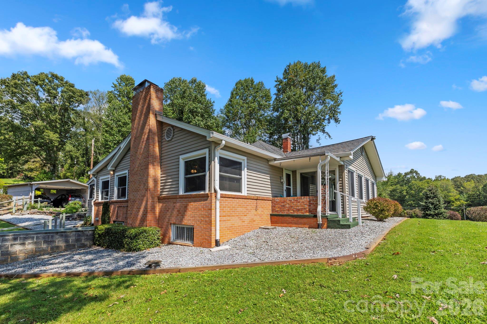71 Laurel Mountain Road — photo
