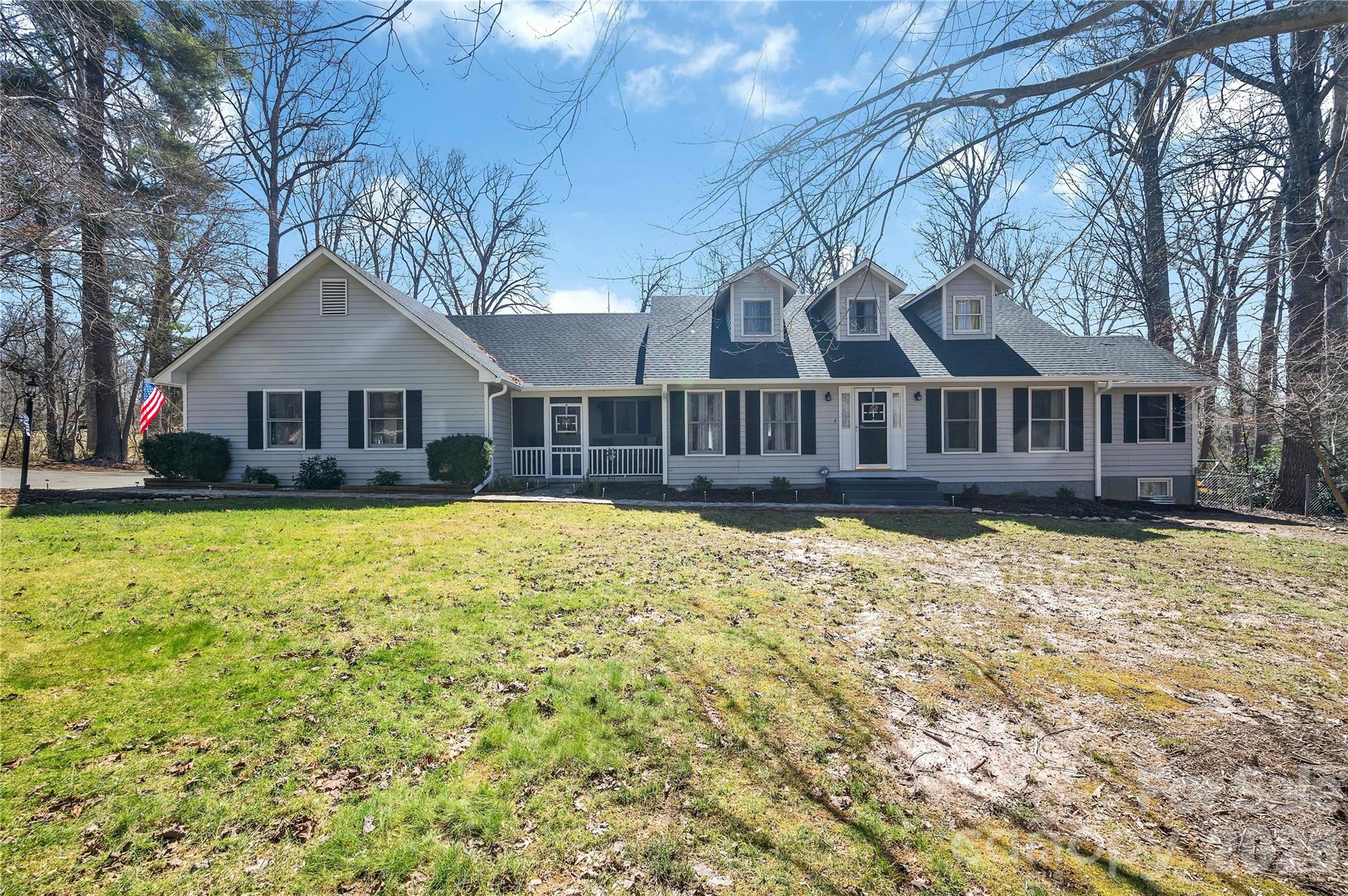 10 High Meadows Drive — photo