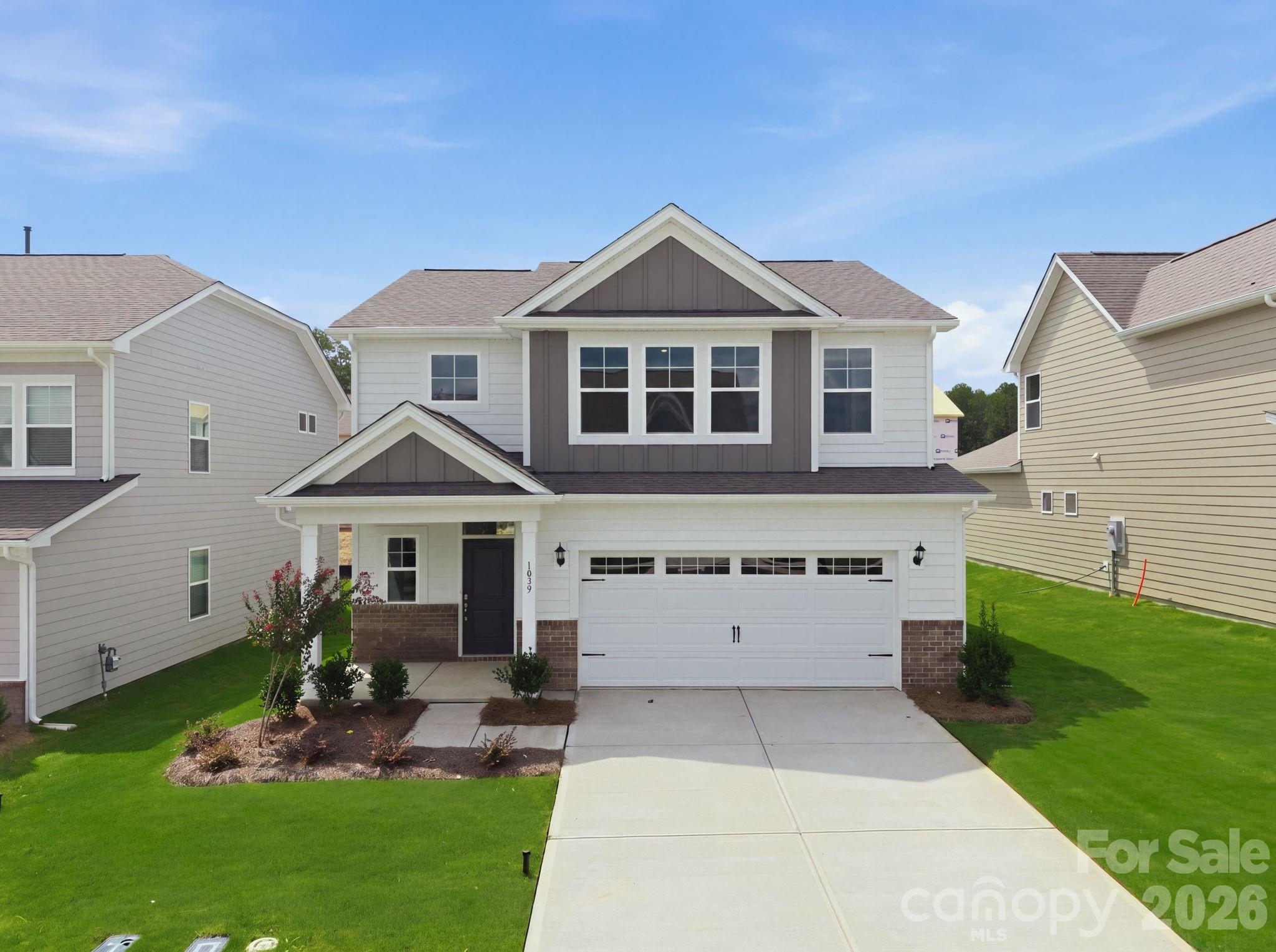 1039 Rocking Horse Road — photo