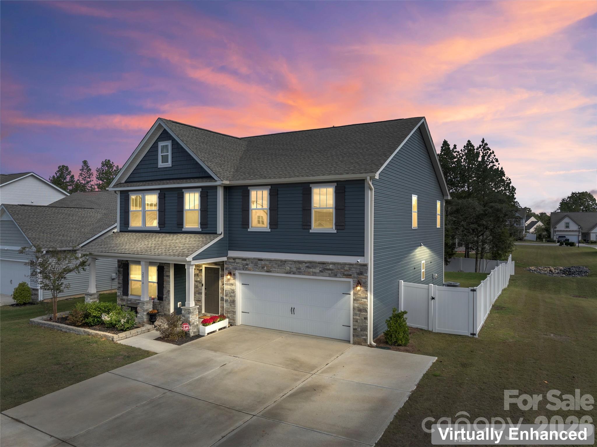 2014 Mcdonald Drive — photo