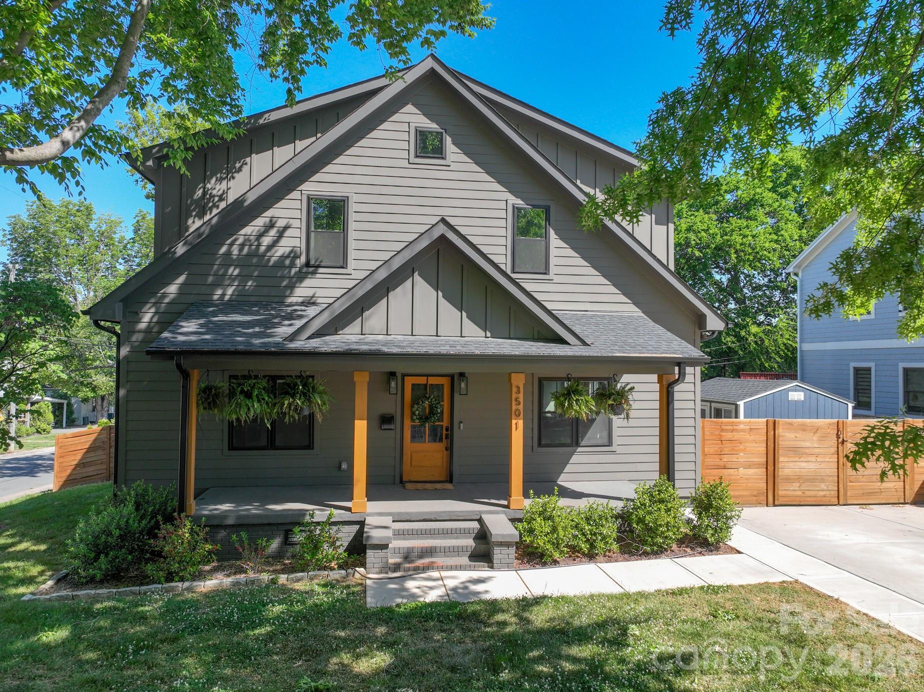 3501 Warp Street — photo
