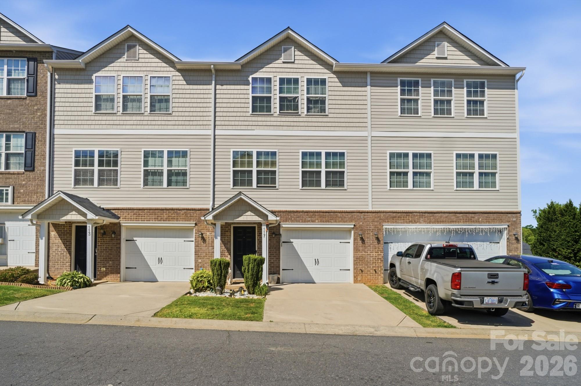 117 Langhorne Drive — photo