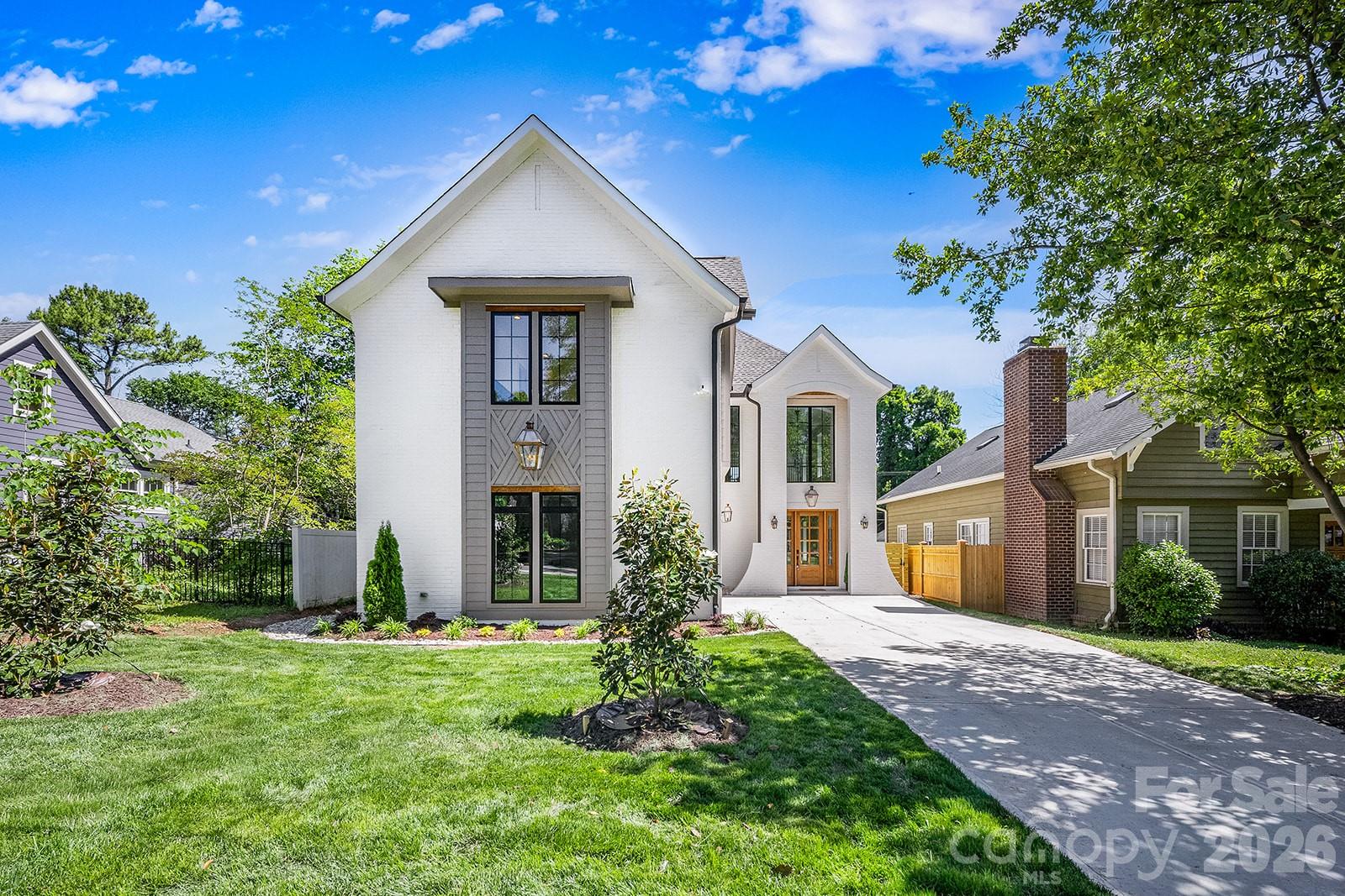 2541 Shenandoah Avenue — photo