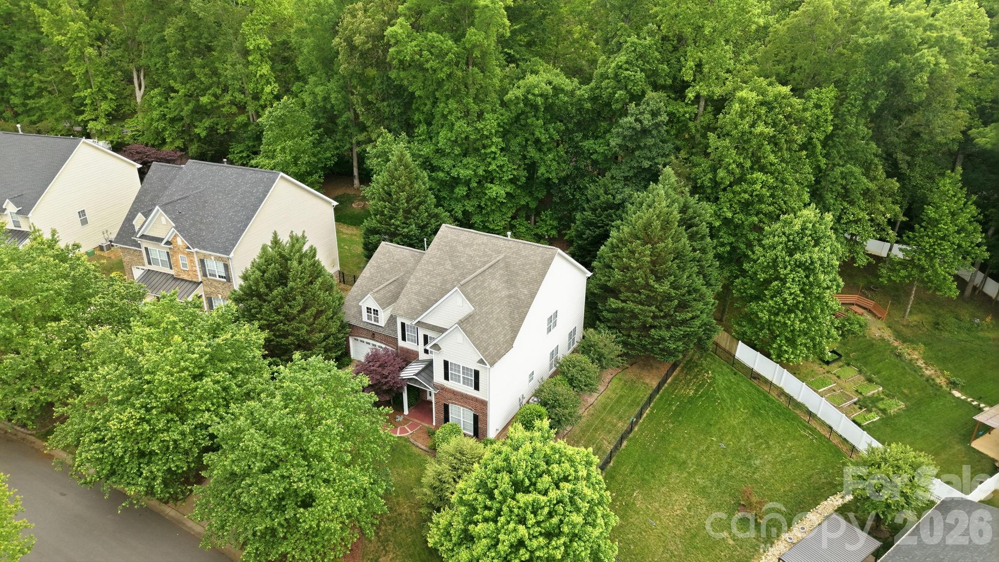 445 Buttermere Road — photo