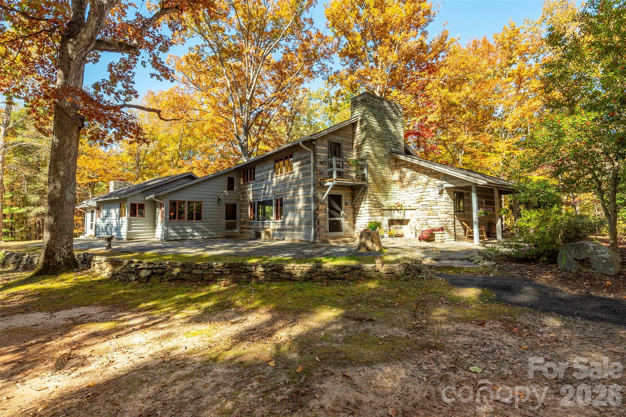 102 Weaver Mill Road — photo