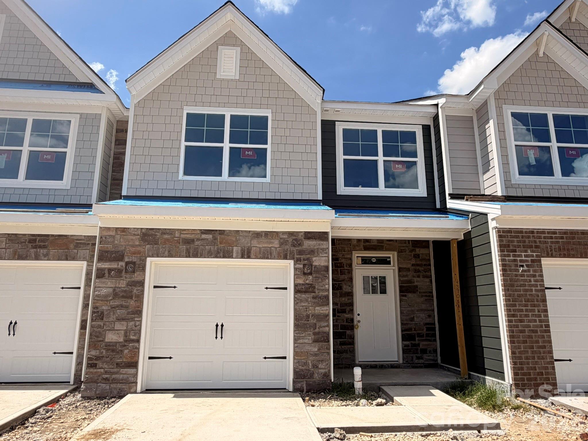 4370 Black Court — photo