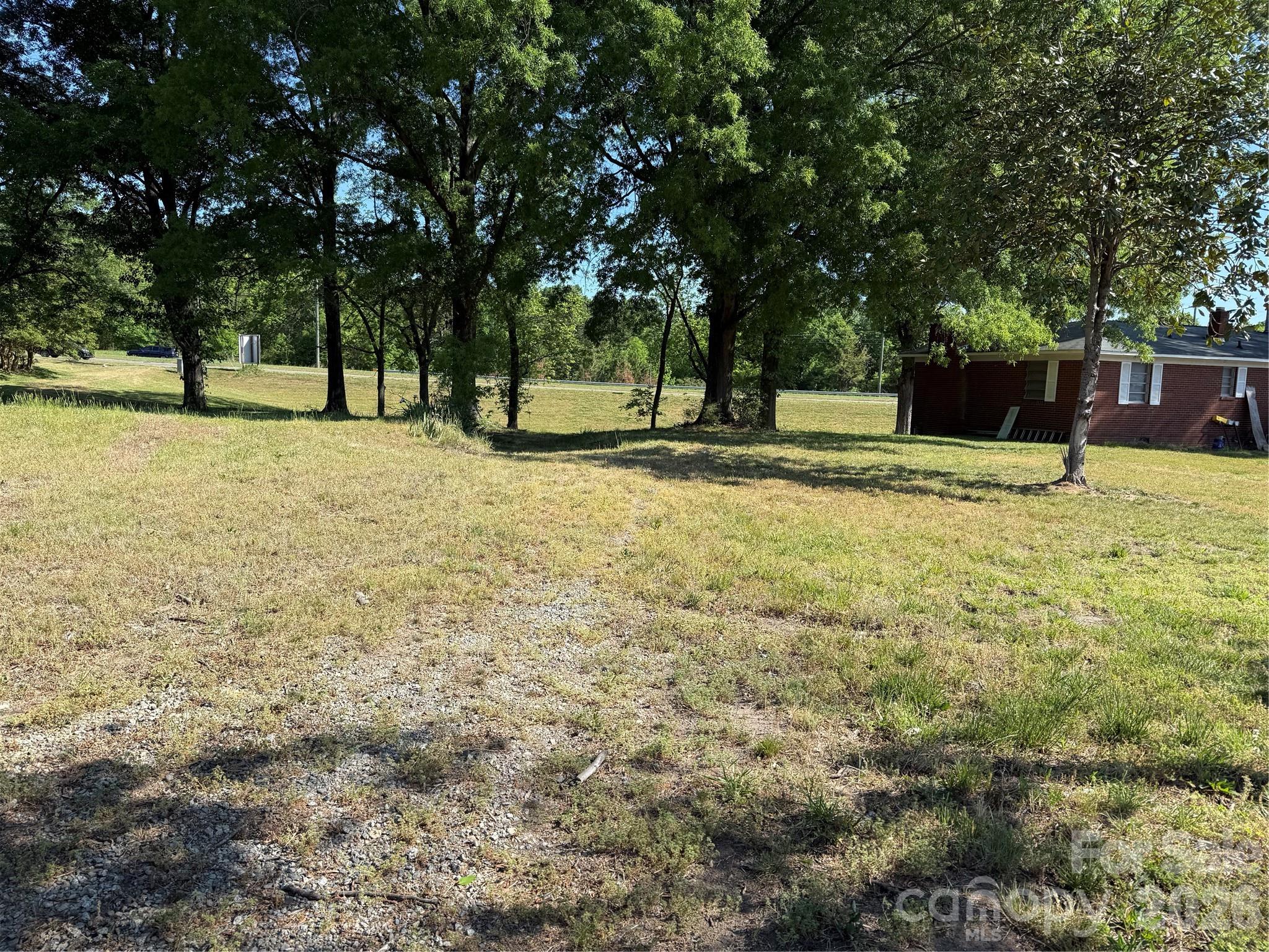 4221 Davidson Highway — photo