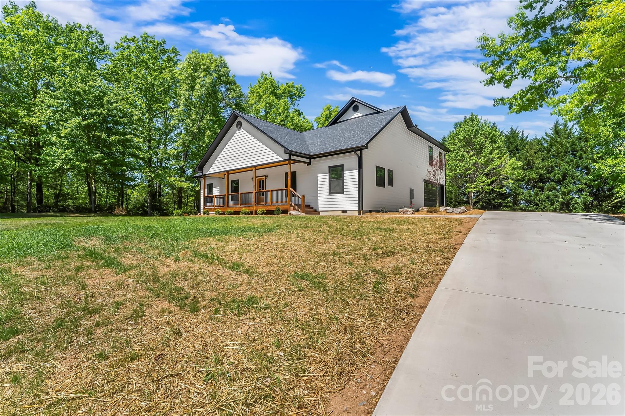 438 Plantation Drive — photo