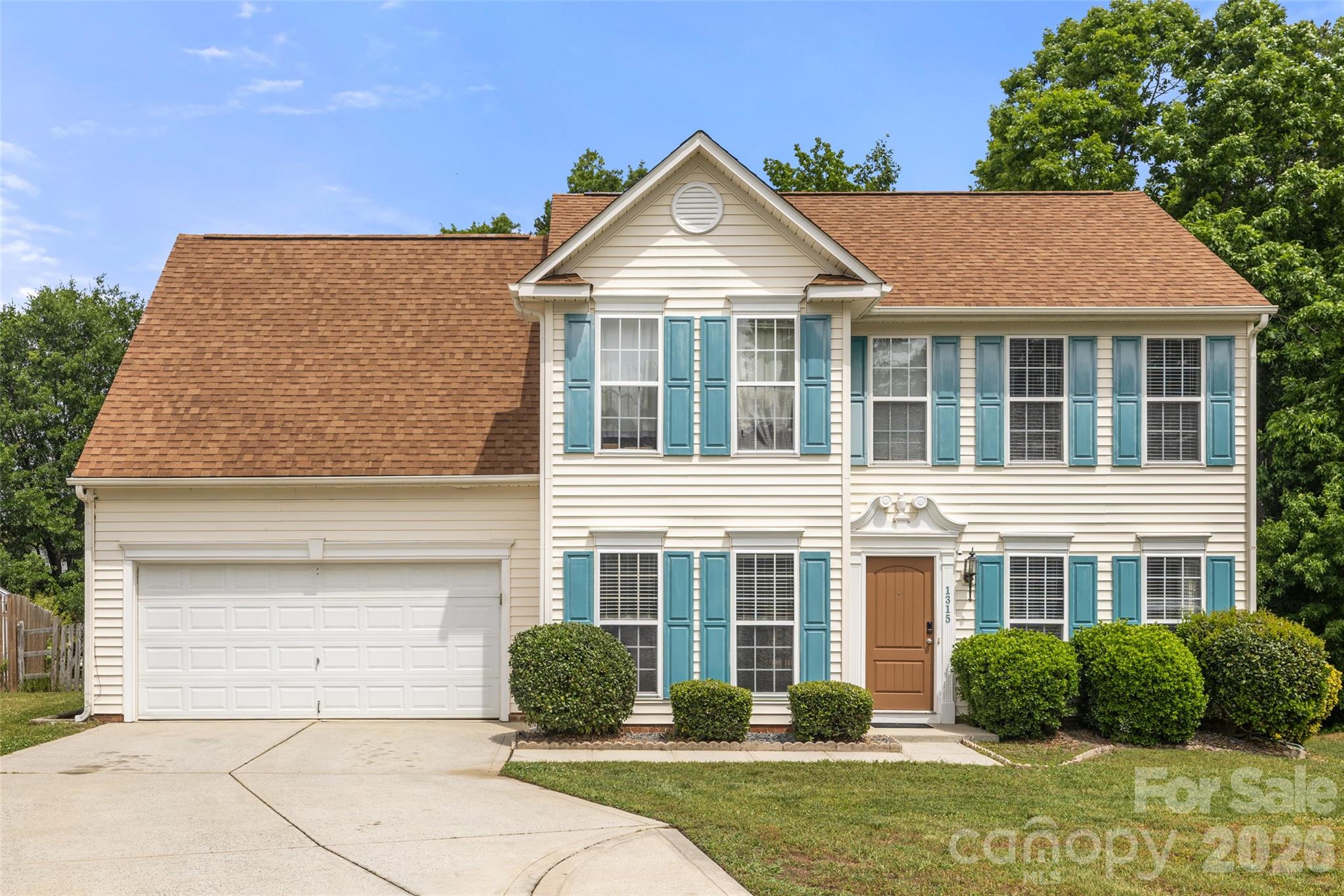 1315 Red Tallen Court — photo