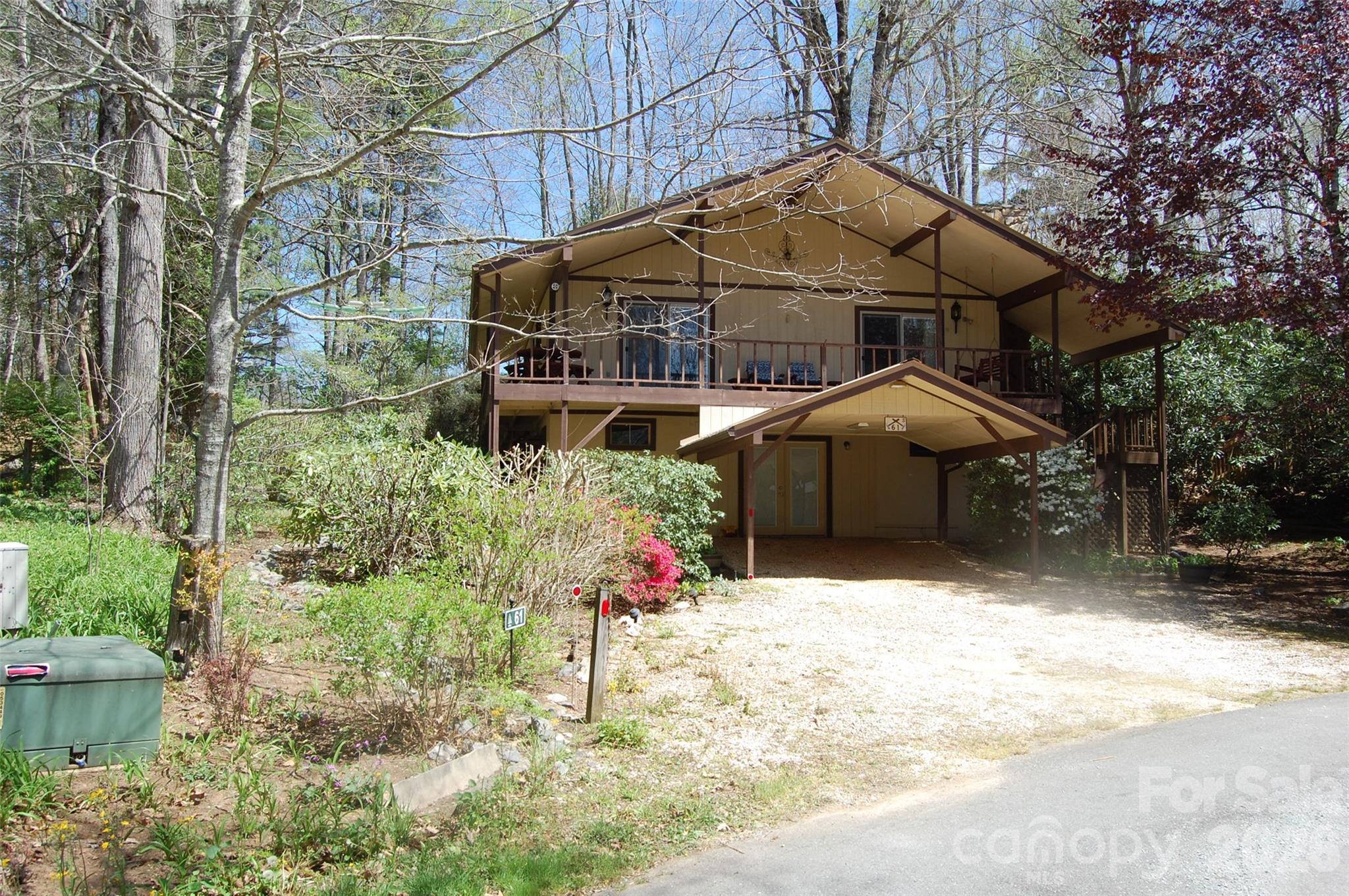 61 Dew Drop Loop — photo