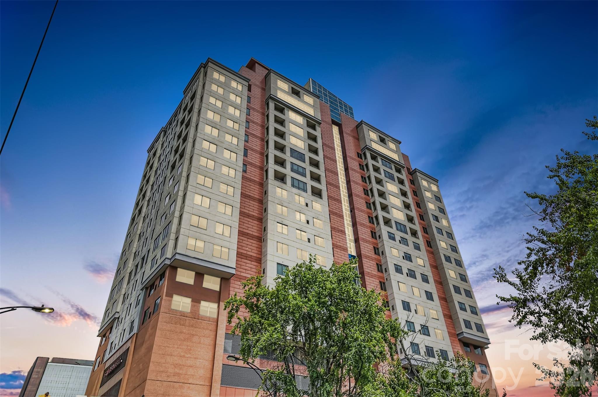 222 S Caldwell Street 1501 — photo