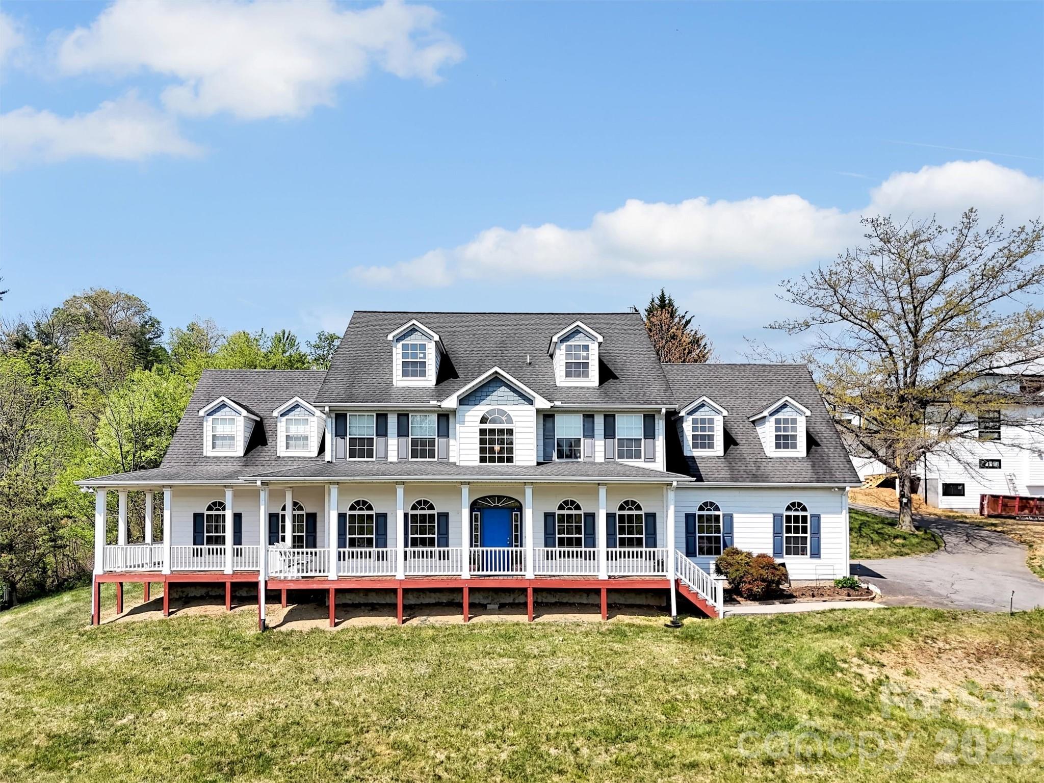 237 Midway Crossing — photo