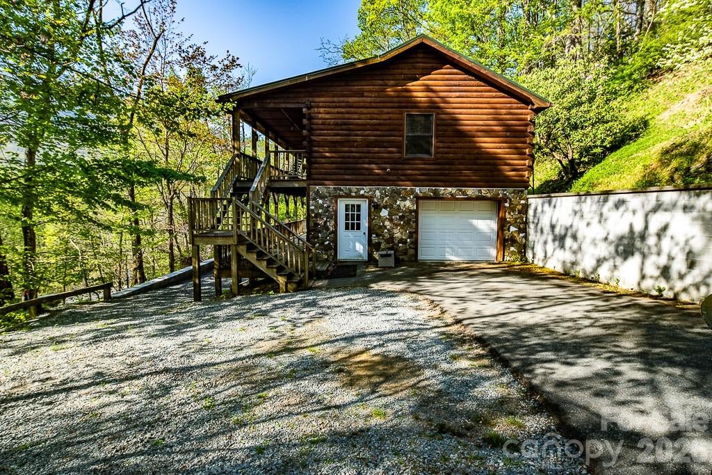 239 Dutch Treat Road — photo
