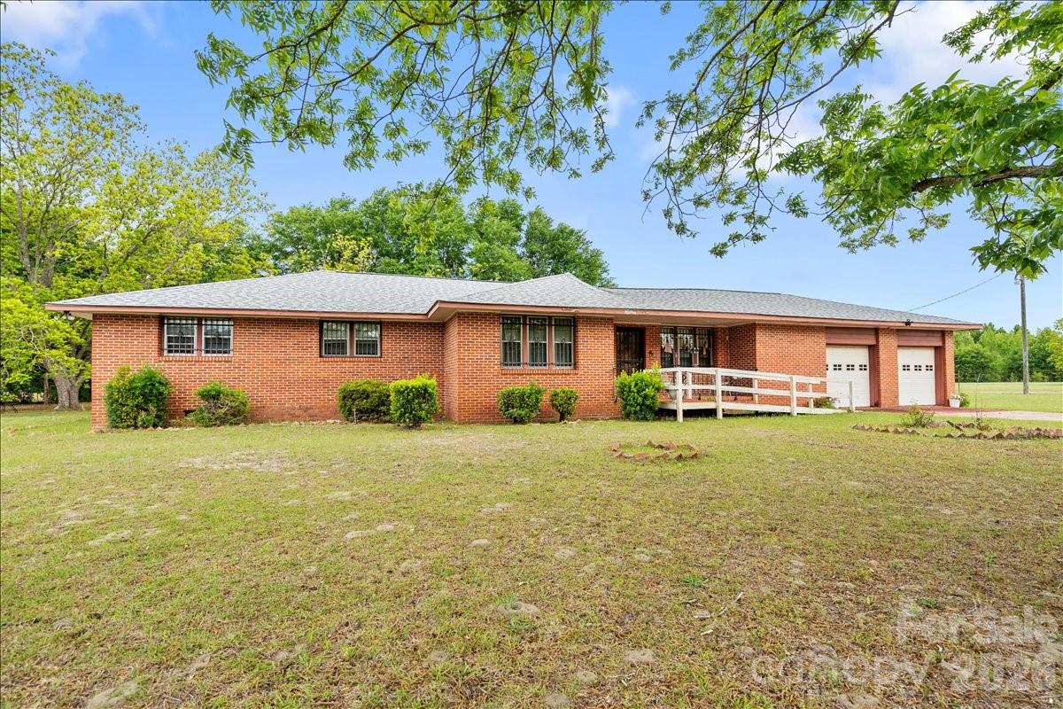 1444 Society Hill Road — photo