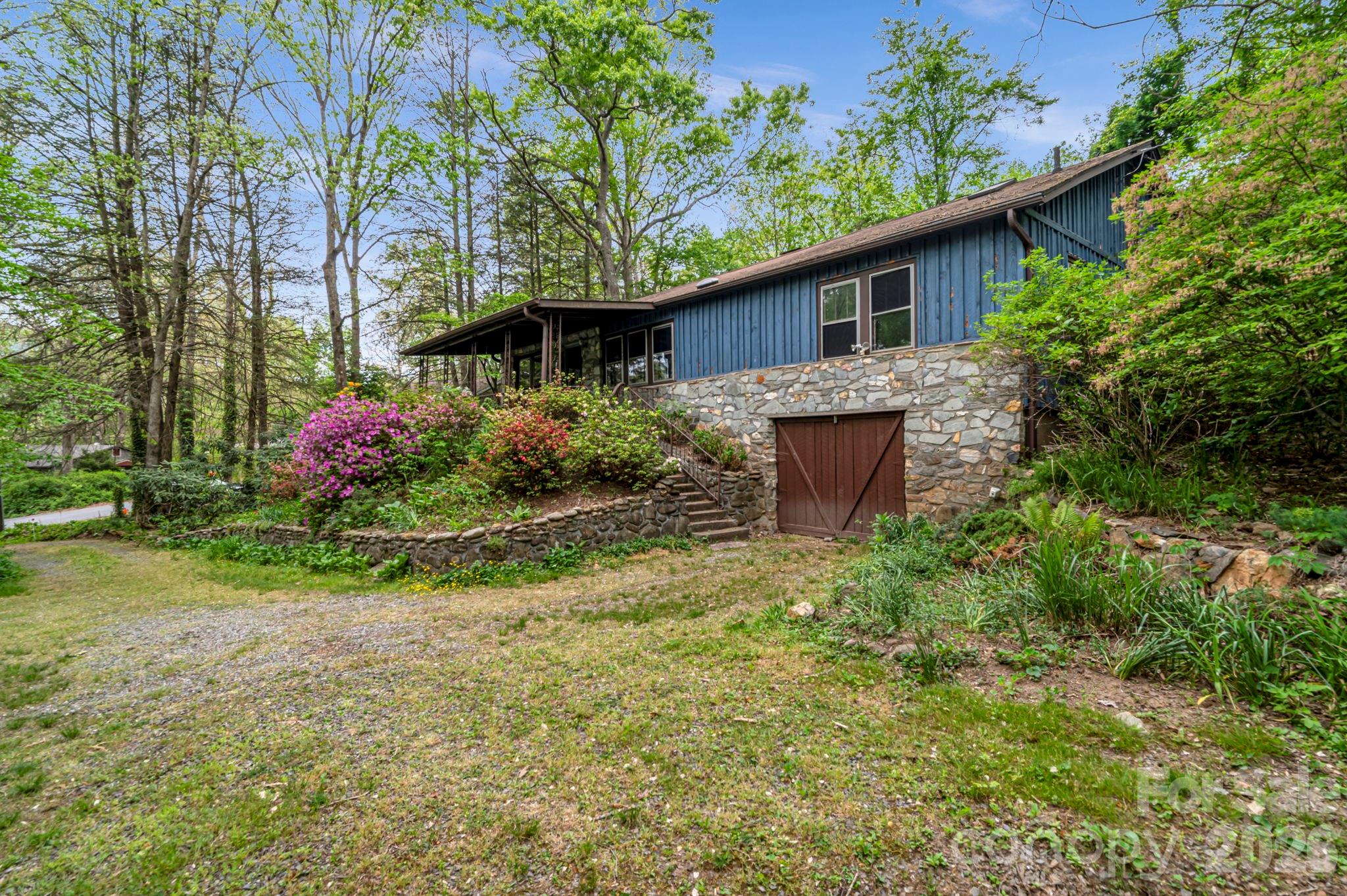 257 Pine Street — photo
