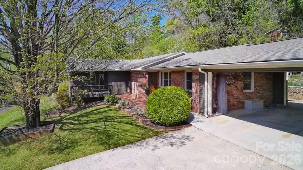52 Briar Patch Road — photo