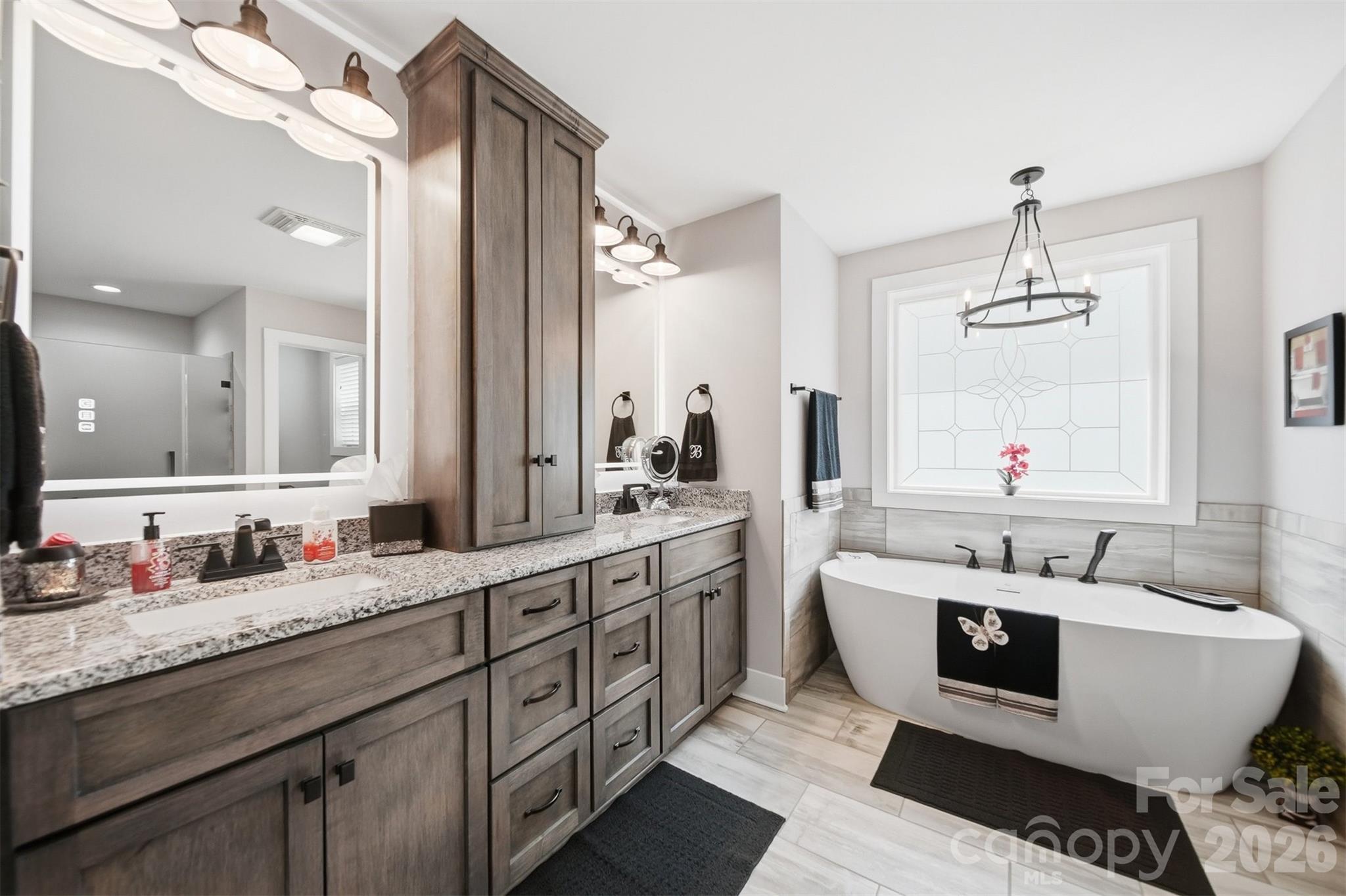 41 Emerson Court — photo